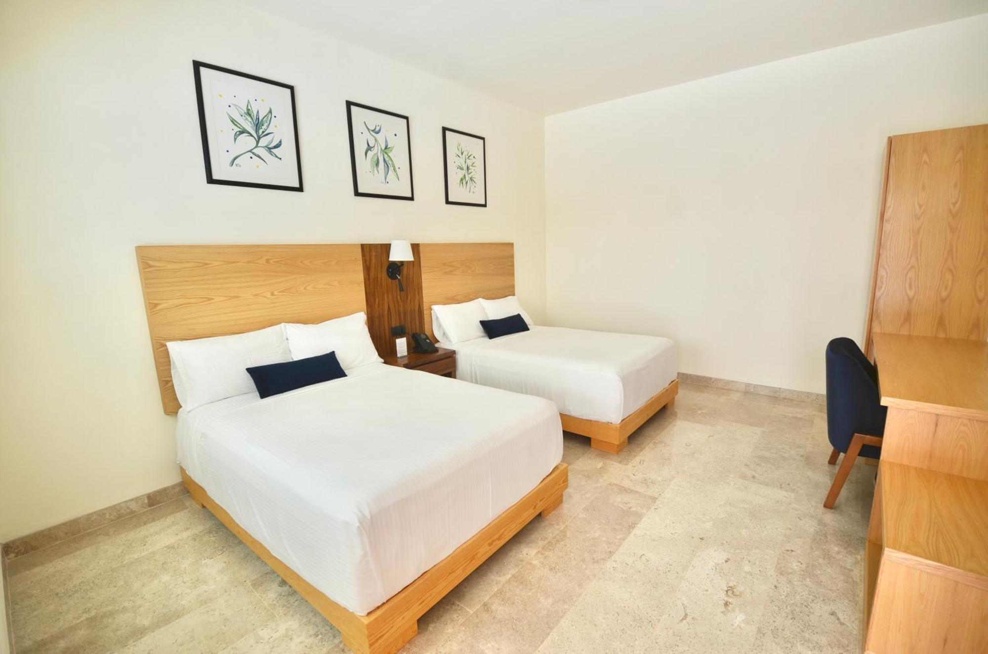 Hotel Plaza Rioverde Рио-Верде Экстерьер фото